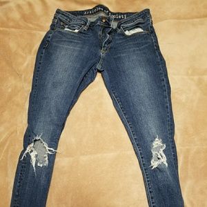 Destroyed jeans